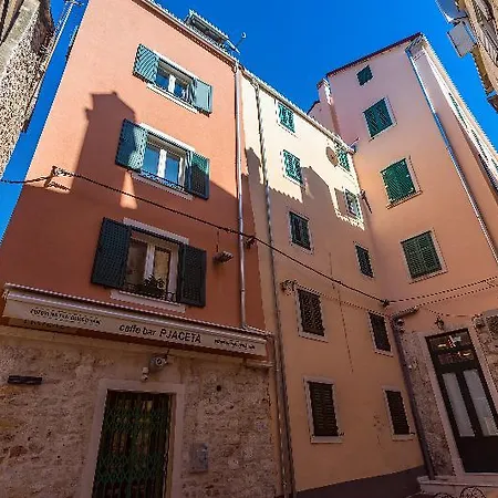 Luxury And Godimento Apartment *